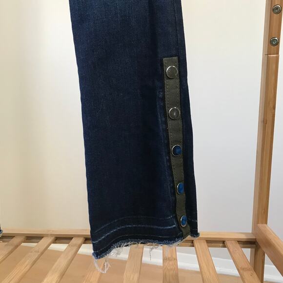 Veronica Beard • Carolyn Cropped Boot-cut Jeans With Snap Hem Dark Vintage - Picture 3 of 9